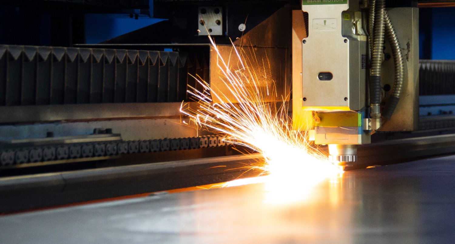 Лазерная резка стали марок Ст3, 09г2с, 65г от 0,1 мм до 40 мм