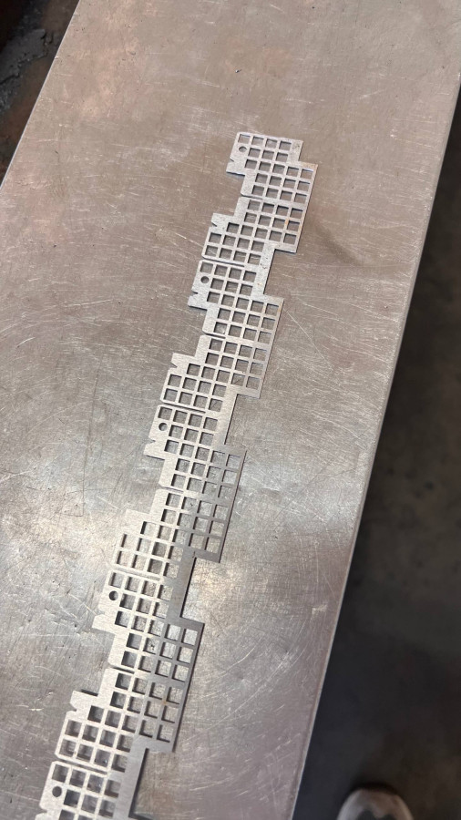 Лазерная резка алюминия 0,5мм